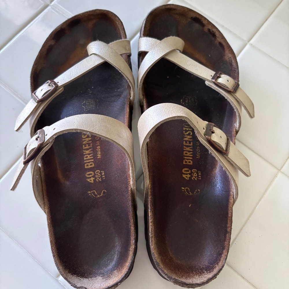 Birkenstock Mayari Birko-Flor Cream Toe Loop Slide Euro 40 US 8.5/9